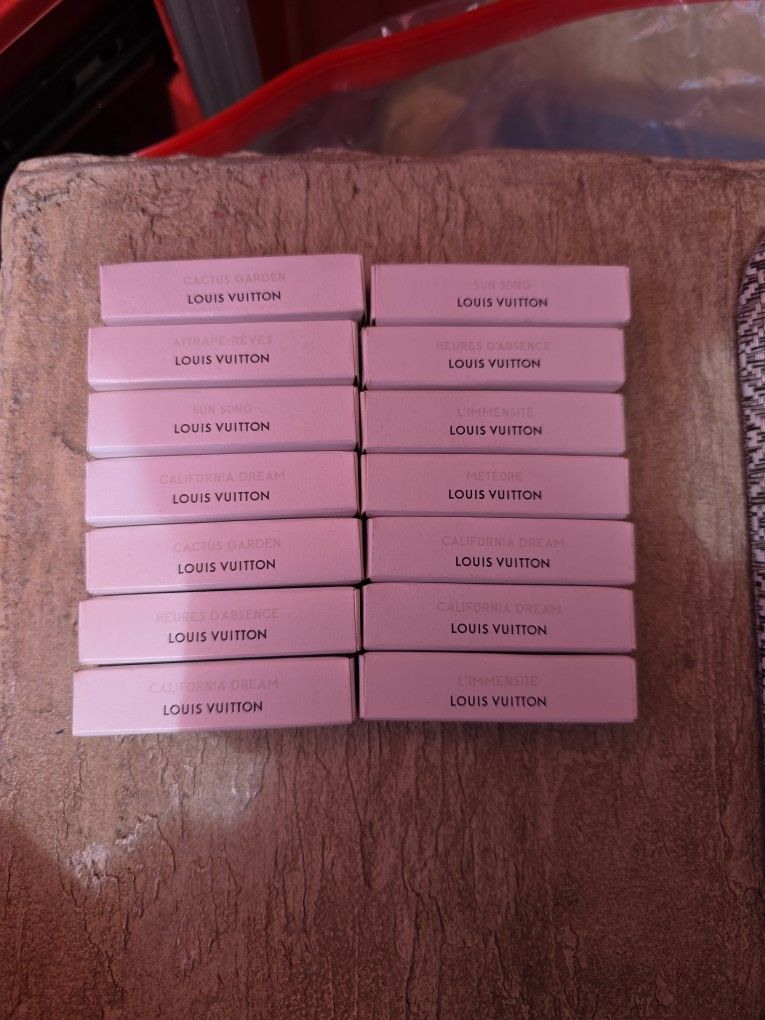 Louis Vuitton Fragrance Samples – $10 Each – 40+ Available!Description:
Selling authentic Louis Vuitton fragrance samples for just $10 each!