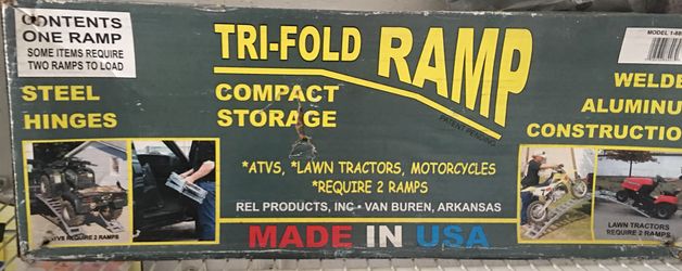Tri- fold ramp