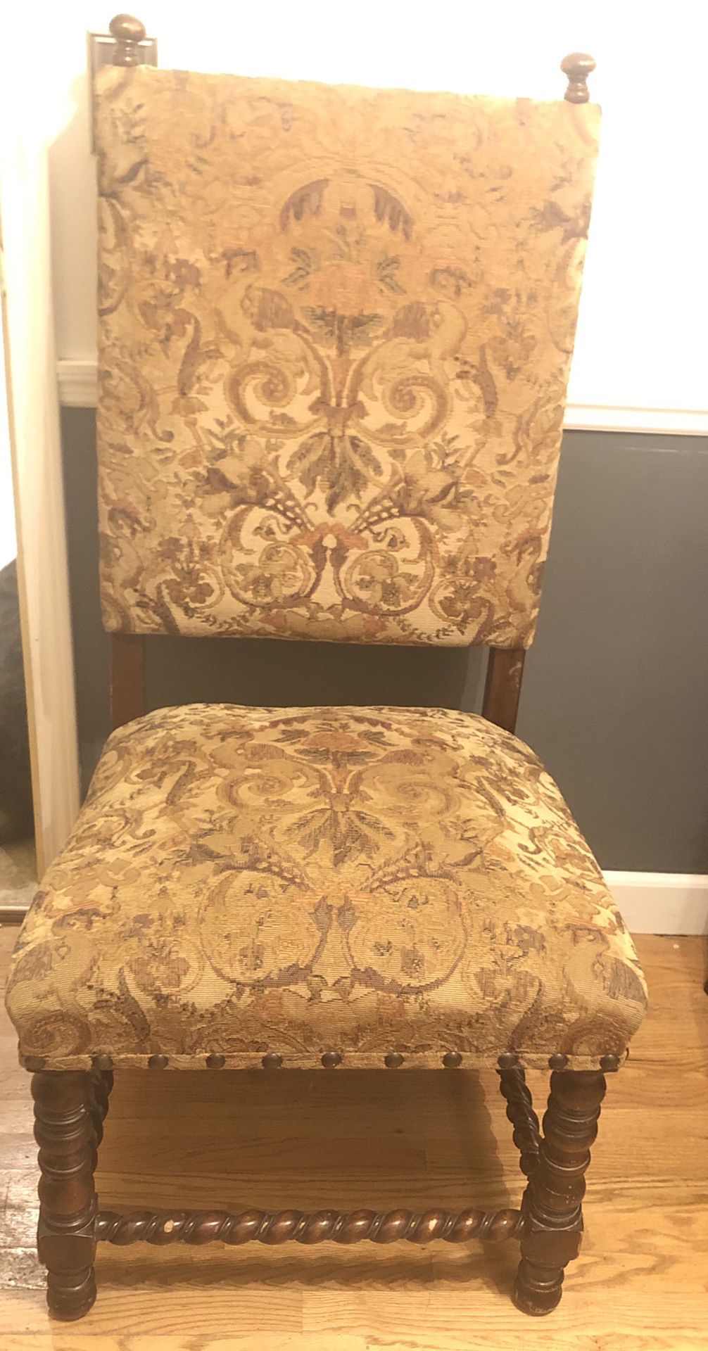 High Accent or Dining Chair