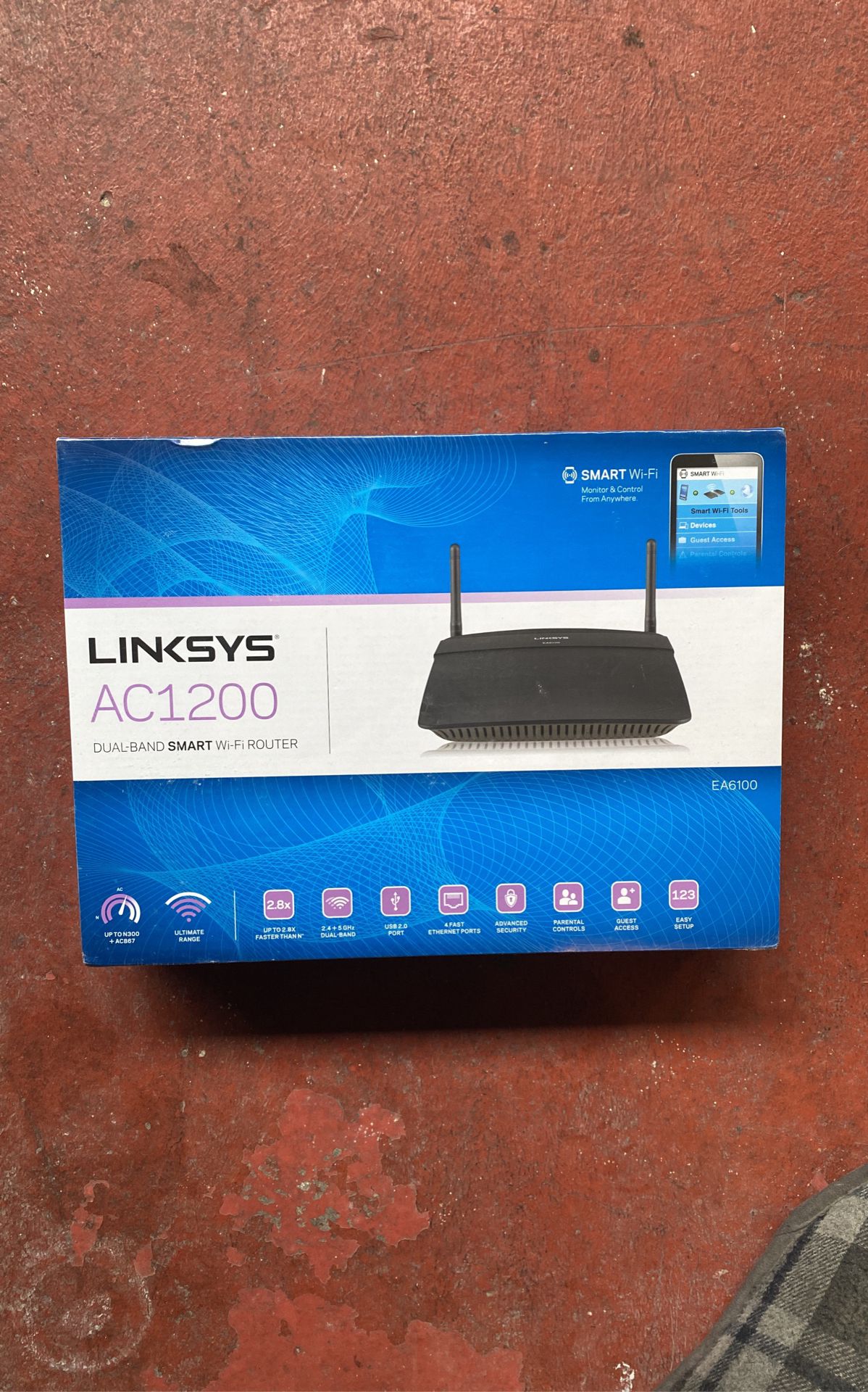 Linksys AC1200 Dual Band Wi-Fi Router