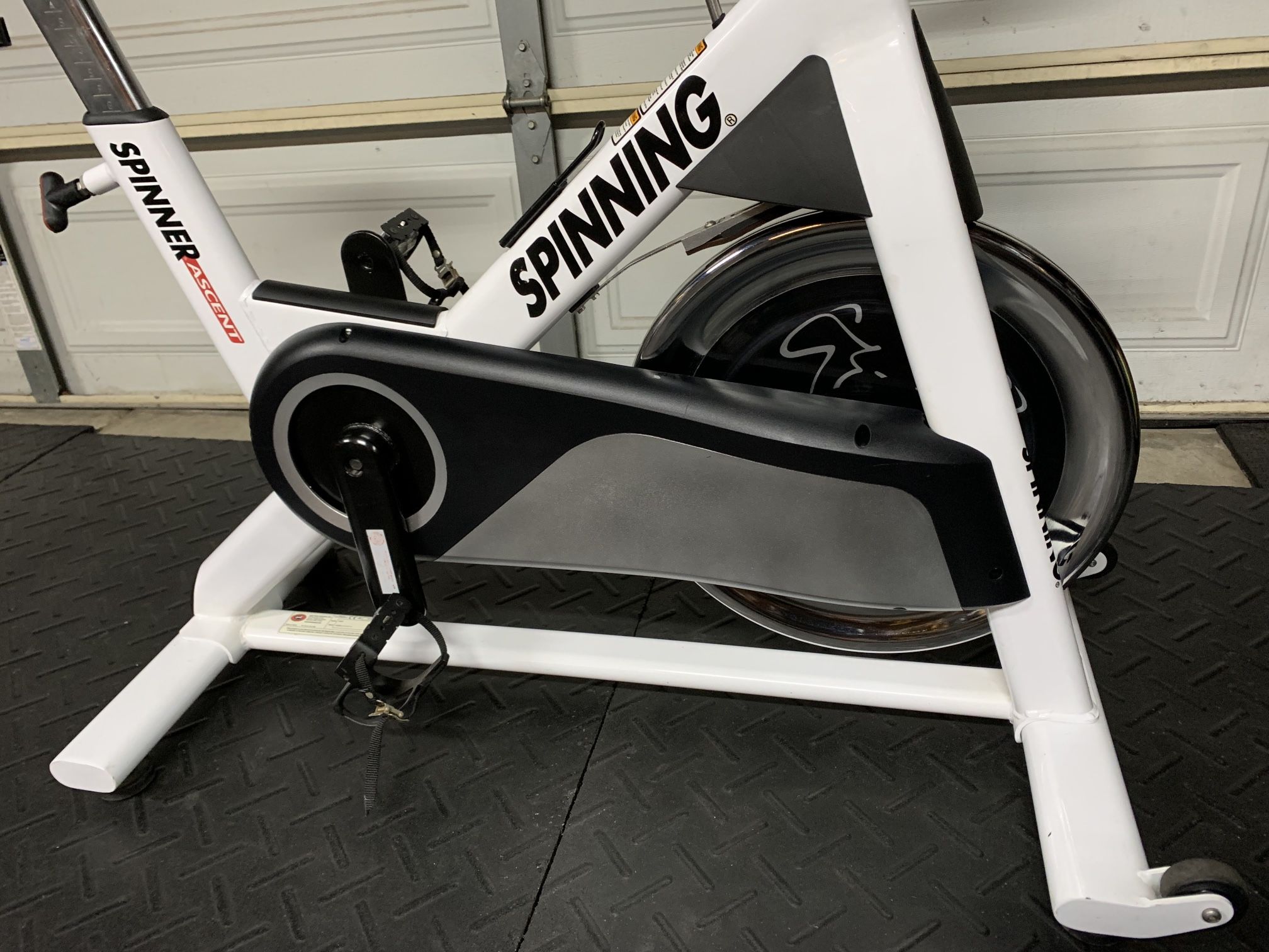 Spinning Spinner Ascent Bike Cycle Trainer Exercise Bicycle