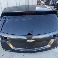 2018-2024 Chevy Equinox Tailgate 