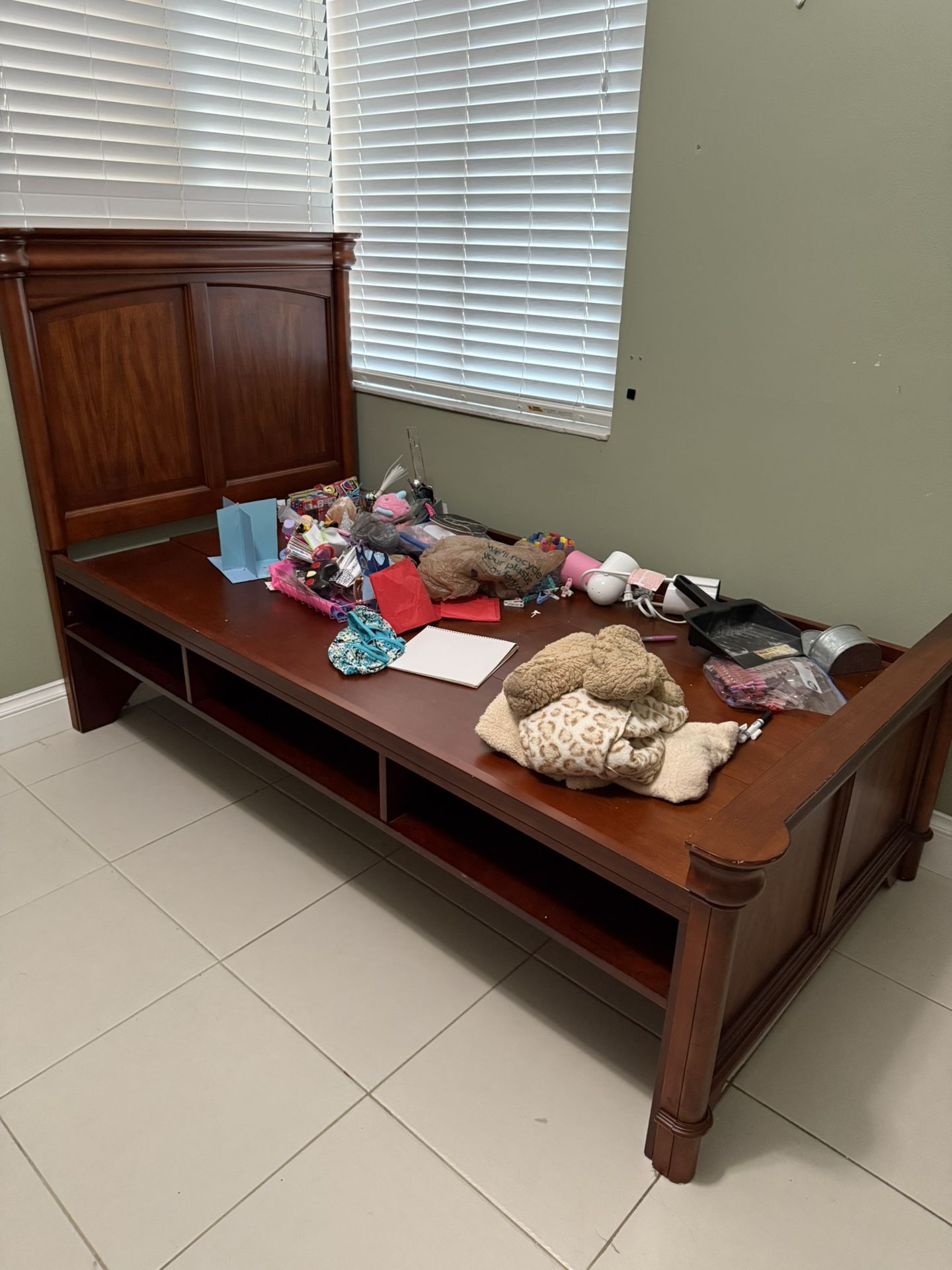 Single Wood Bed Frame