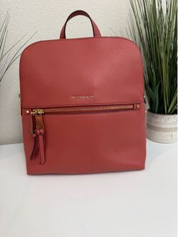 Micheal Kors NEARLY NEW CORAL COLORED BACKPACK FOR WOMEN