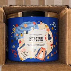 NEW Bath & Body Works 3 Wick Candle - Sweater Weather 