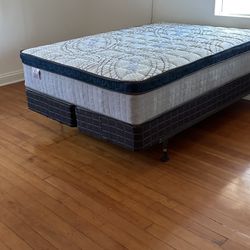 Queen Size Mattress Pillow Top 12” Thick.    Brand New Mattress.    Made In USA.     All  Sizes Available.     Delivery Available 