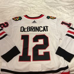 DeBrincat Jersey 