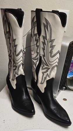 New Stylish Cowboy Boots 6.5