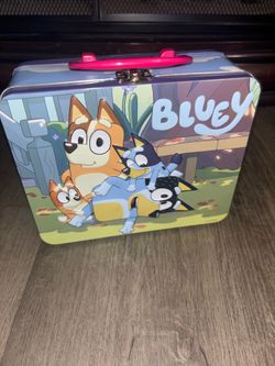 Bluey tin box