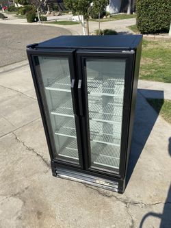 True Commercial Double Door Refrigerator 30” Width  55” Height  25” Depth 