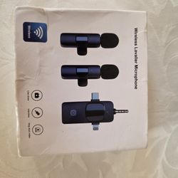 2 Wireless Lavalier Microphone