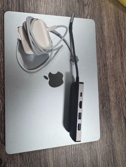 MacBook Air M4