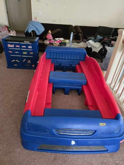 Car Bed With Chest