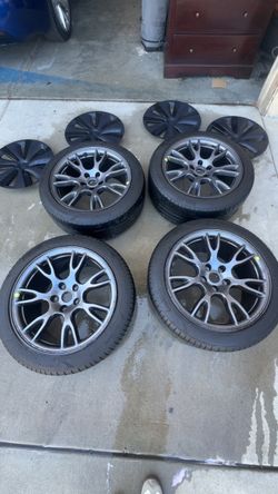Tesla Model S OEM 19” Tempest Wheels & Pirelli P Zero Tires – Complete Set