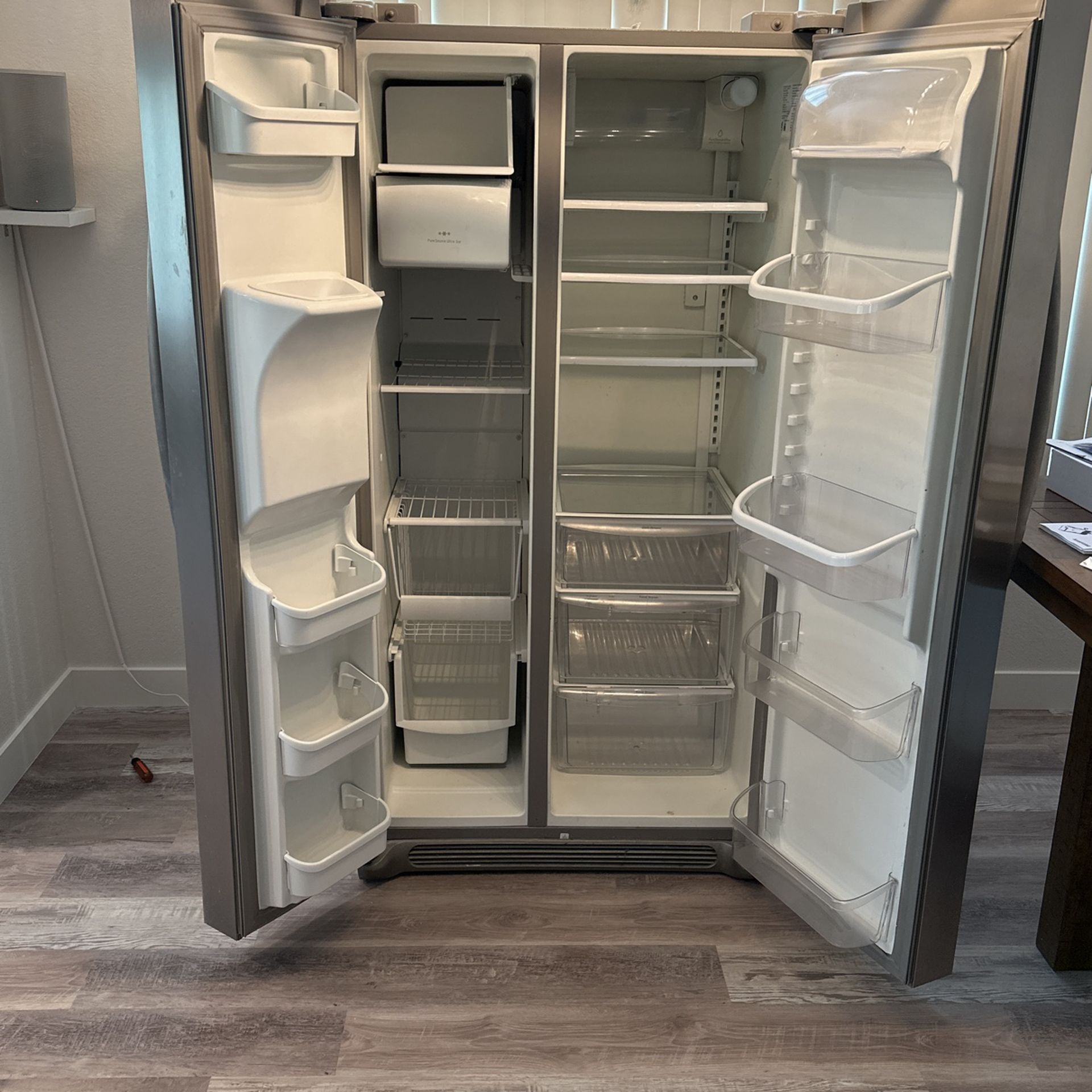 Refrigerator