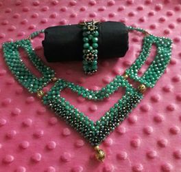Turquoise necklace and bracelet