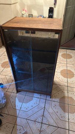 Free Shelf's Cabinet Glass Door