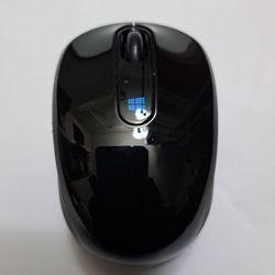 Microsoft Mouse Wireless USB Not Bluetooth 