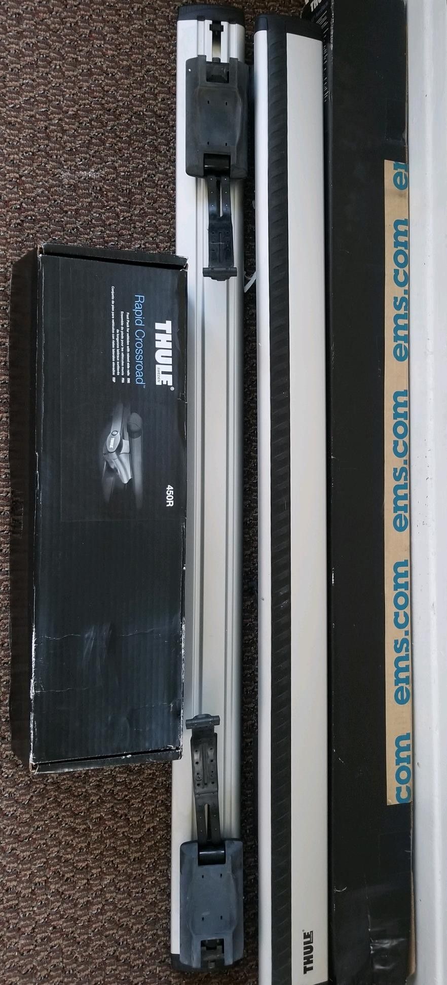 Thule Roof Rack (Bars - ARB43, feet - 450R, locks)