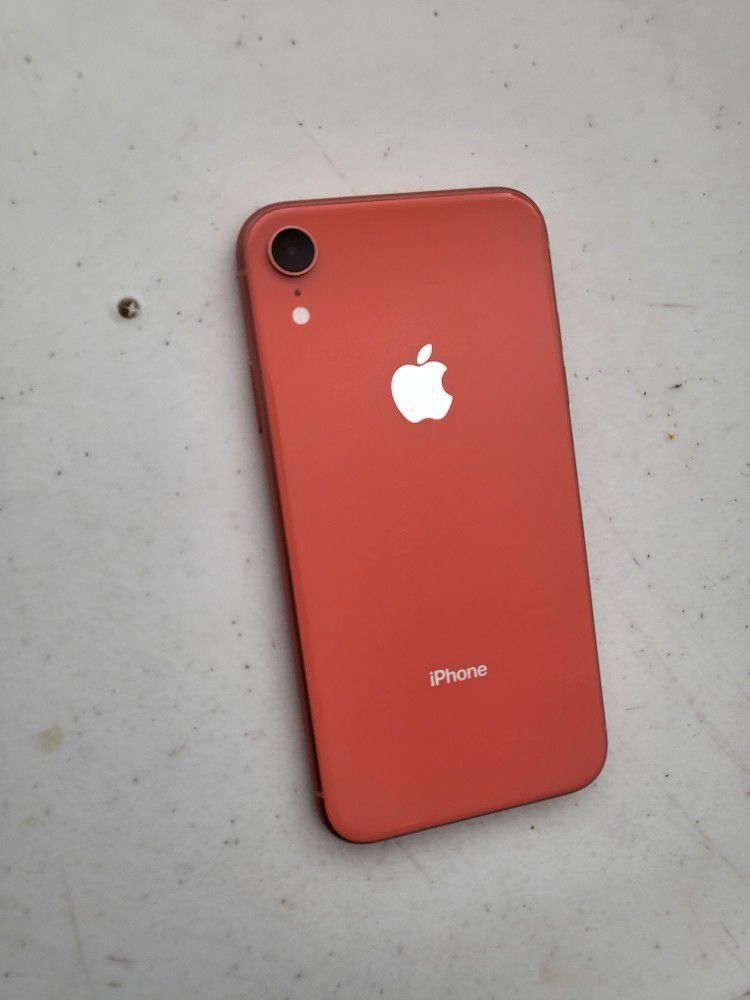 iPhone XR 64Gb Unlocked with Great Condition like new