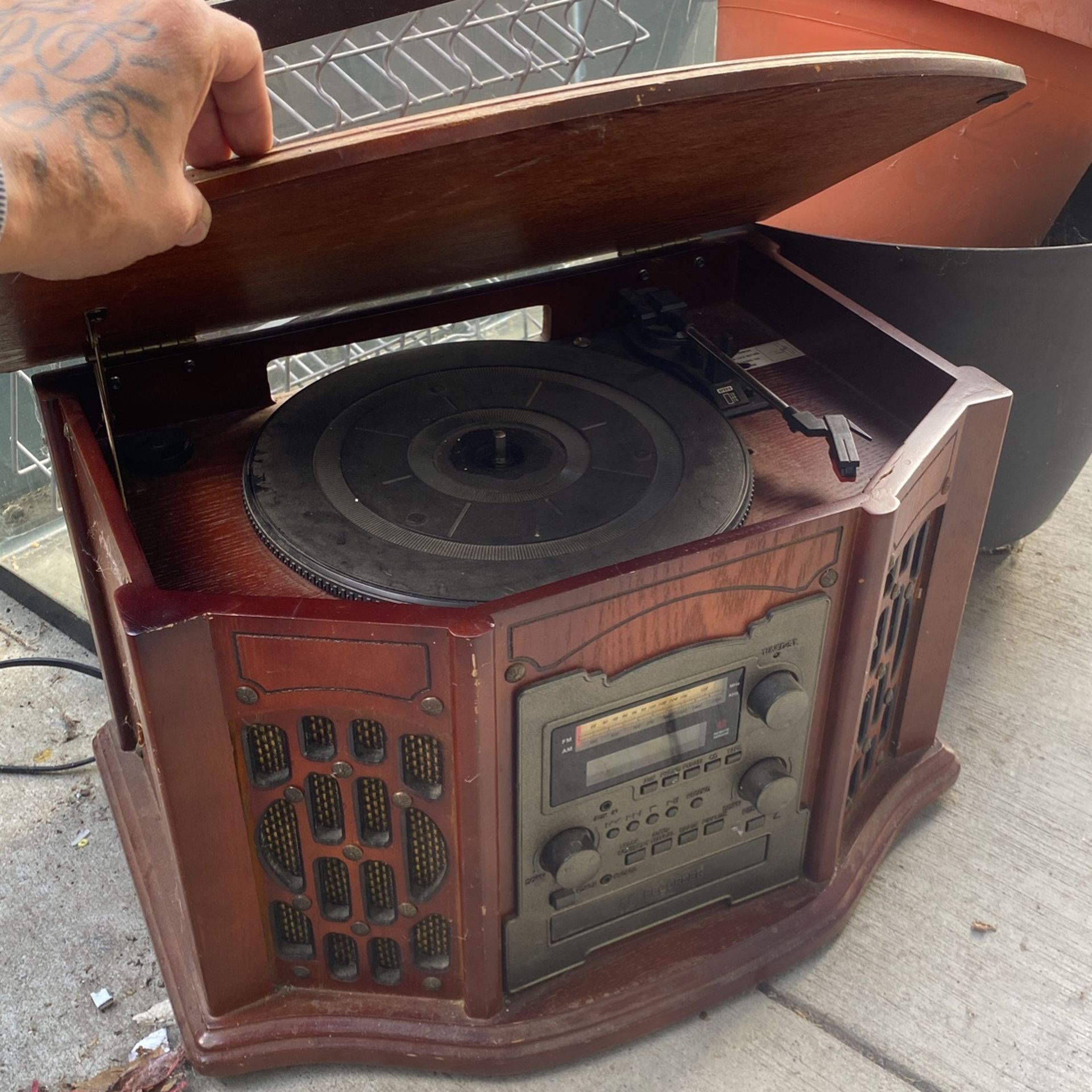 Wooden Music Center Vintage 