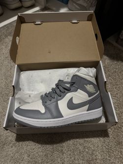 Jordan 1 Gray