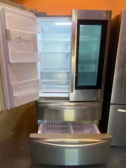 LG REFRIGERATOR 4 DOORS PLUS INSTAVIEW GLASS DOOR. FREE DELIVERY