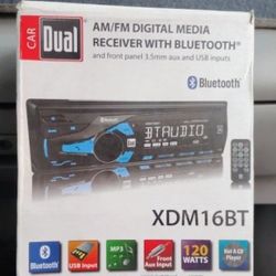 5$ Bluetooth W/USB Input 30*4 Watt  W,/Remote MP3 Player New In Box!!!!