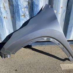 2014,2015,2016,2017,2018,2019 Toyota Highlander Left Side Fender