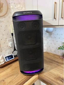 Sony SRS-XV800 party speaker