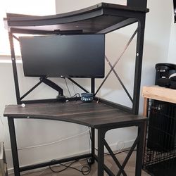 Desk + Monitor