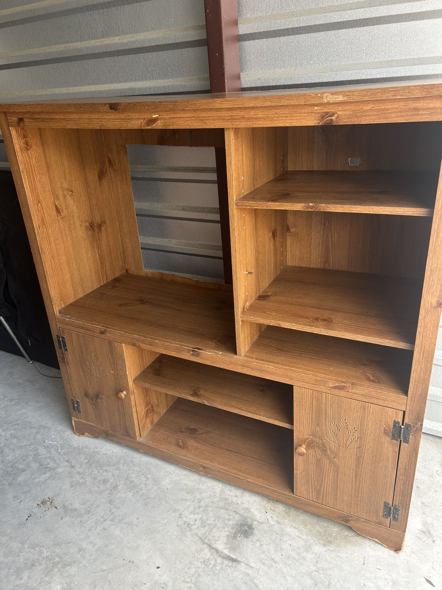 Solid Wood TV /shelf Unit
