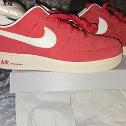 Nike Air Force 1 Red