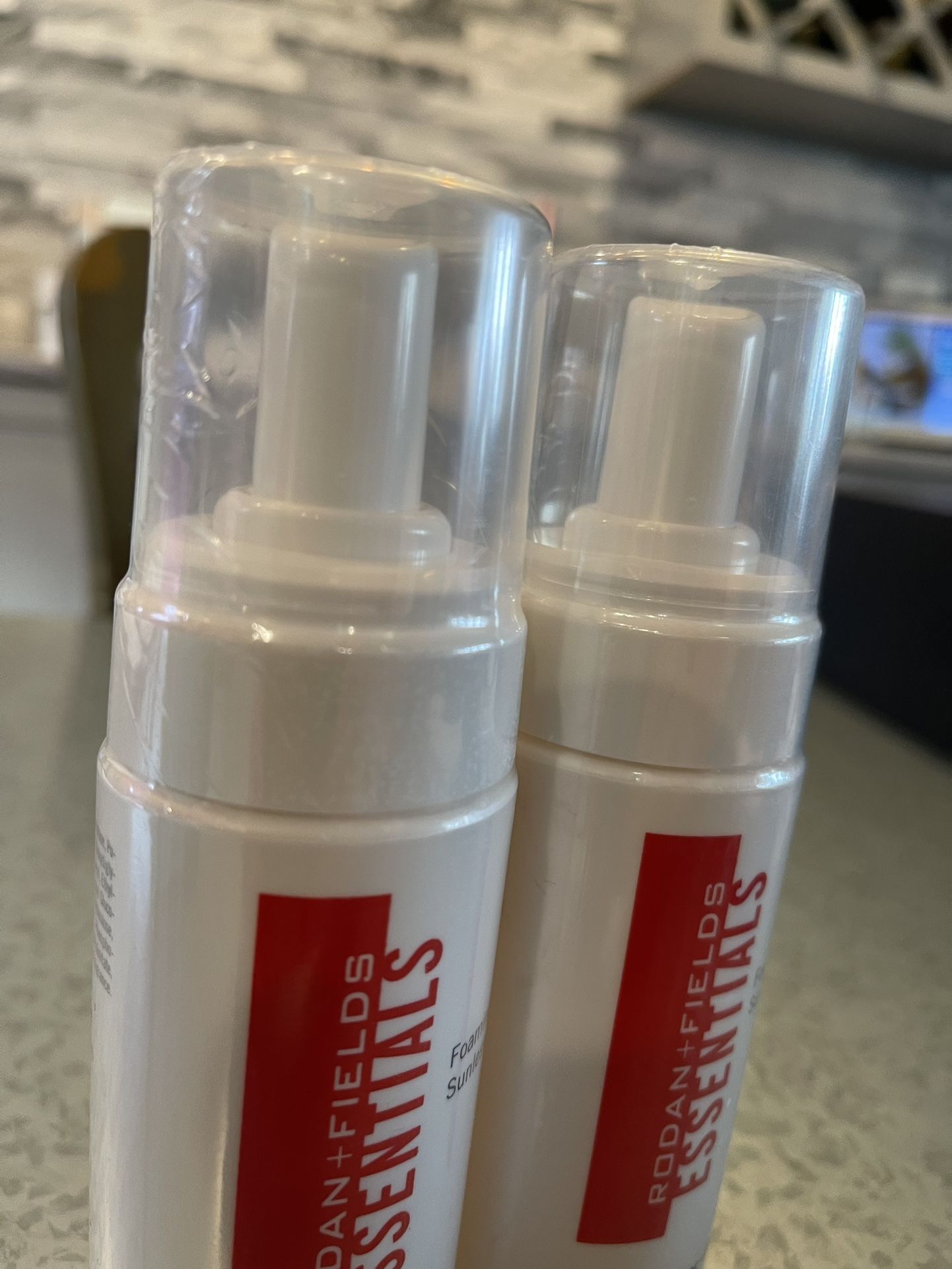 Rodan + Fields eSSENTIALS Foaming Sunless Tanner