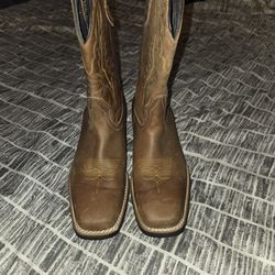Woman's cowboy boots