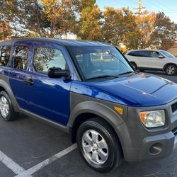 2004 Honda Element