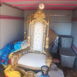 Throne chairs!!