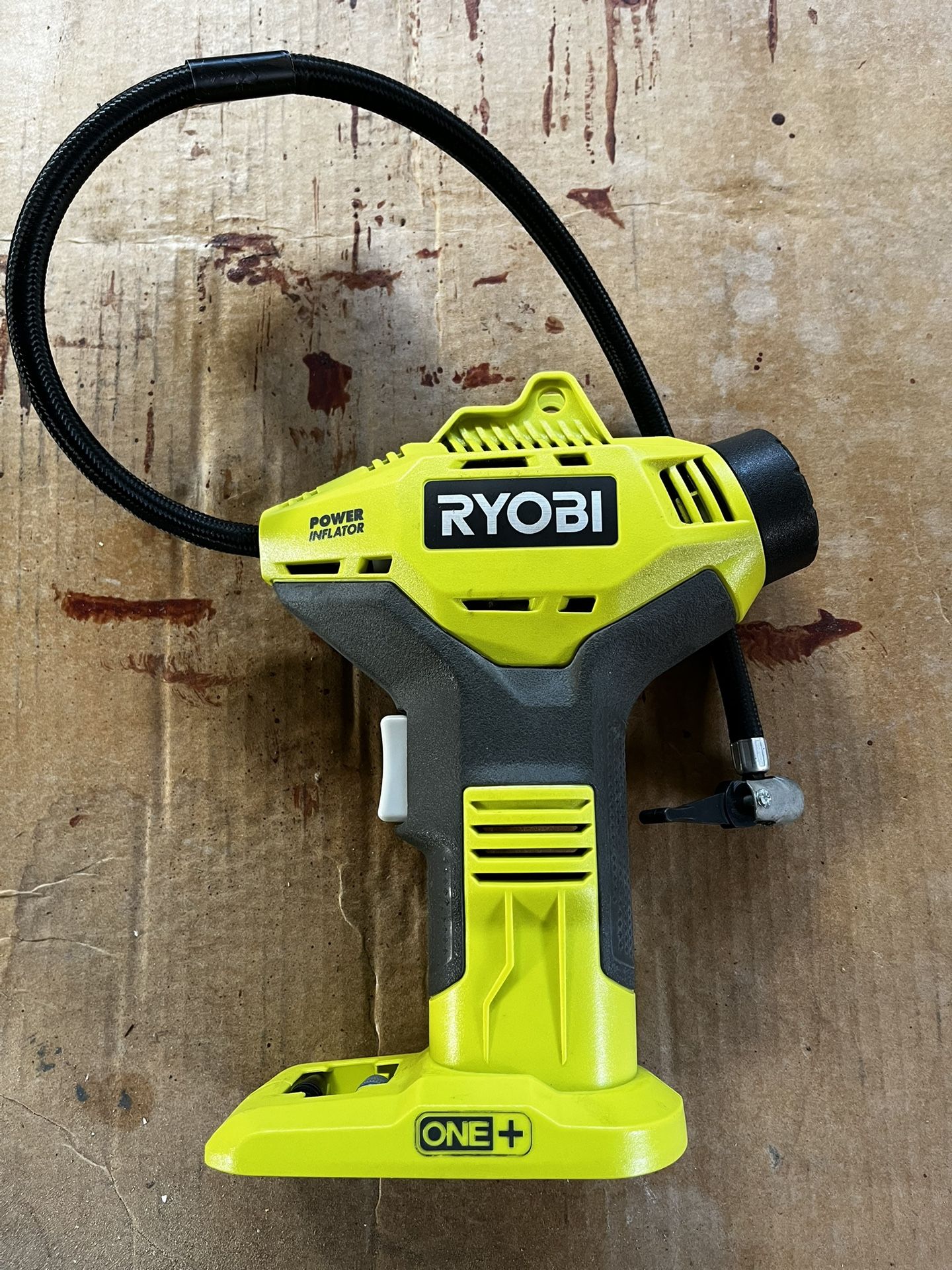 Ryobi P737 Cordless Inflater- Broken