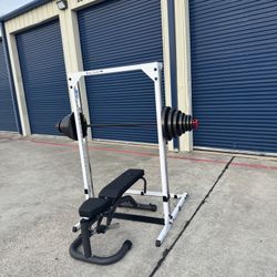 Smith Machine With 255lbs Weight 