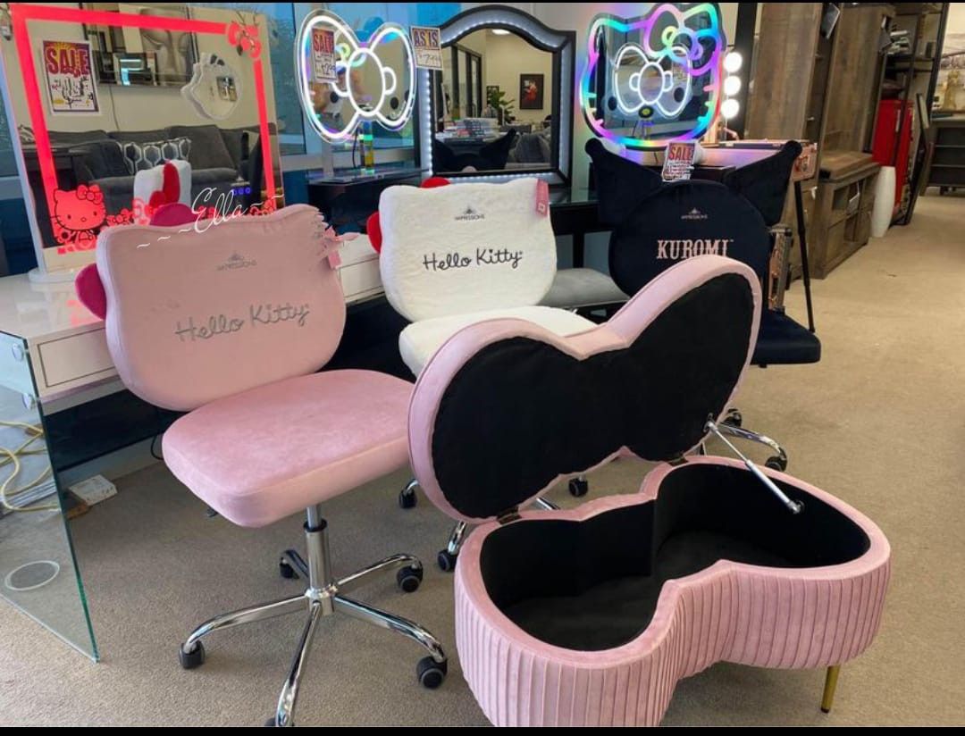 Hello Kitty Pink Bench $10 Down Payment And Financing Available