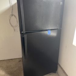 Black Kenmore Refrigerator Apartment Size
