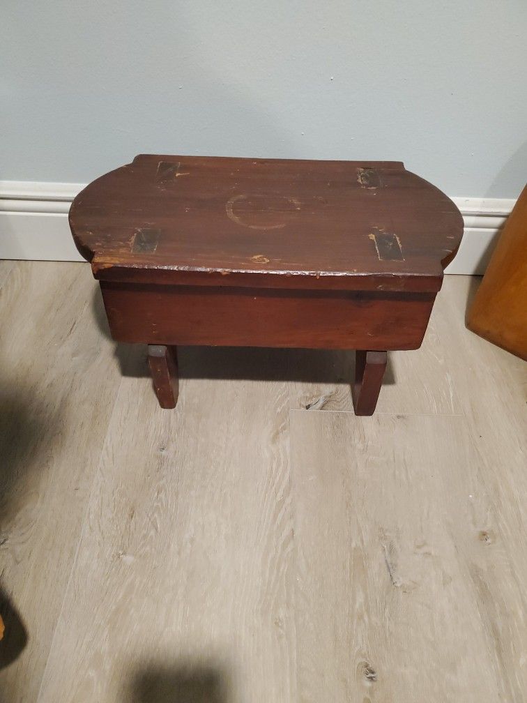 Pitch Pine Fireside Stool Primitive $150
