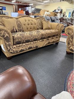 USA 🇺🇸 made sofa & love seat on Sale( choose your fabrics)