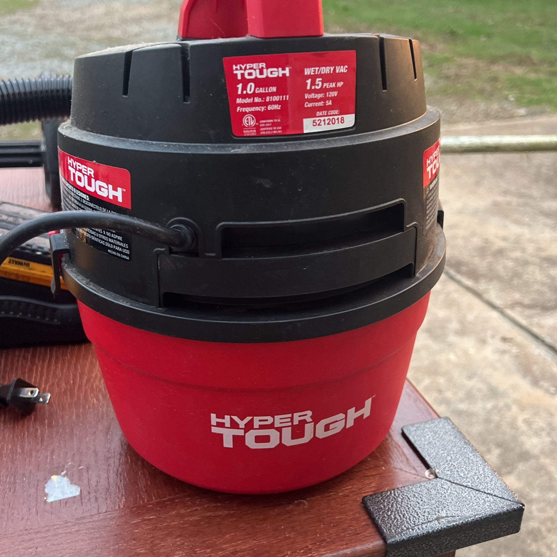 Hyper Tough 1.5peak Hp Voltaje 120v Current 5a