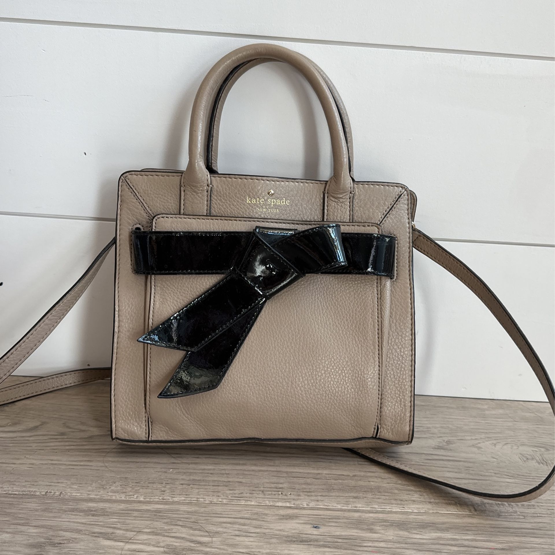 Kate Spade Bow Valley Mika Purse