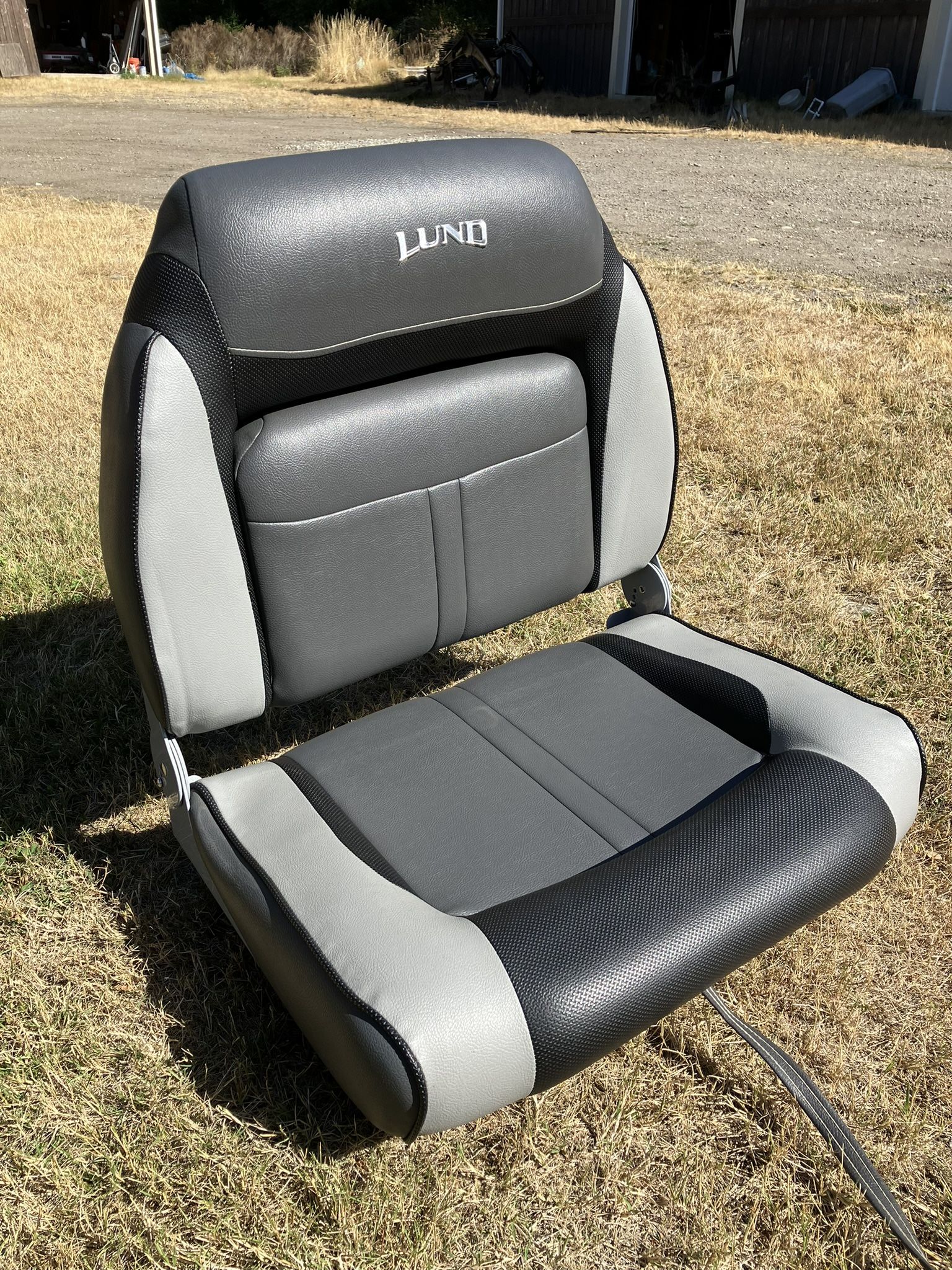 Lund Boat Seat 24” Wide, like New