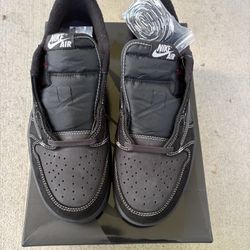 Travis Scott Jordan 1 Low ‘Black Phantom’
