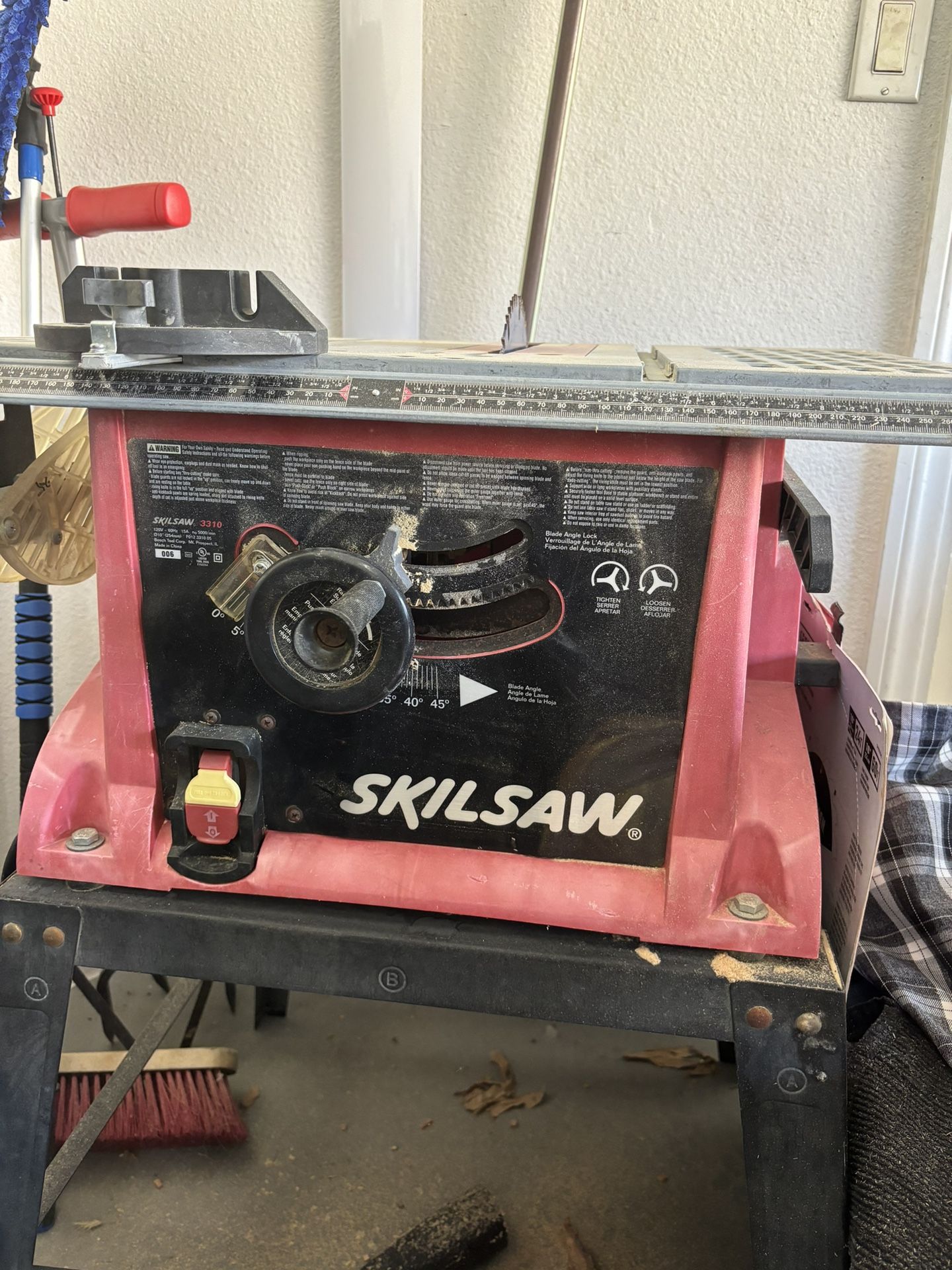 Table Saw By Skillsaw for Sale in Las Vegas, NV - OfferUp