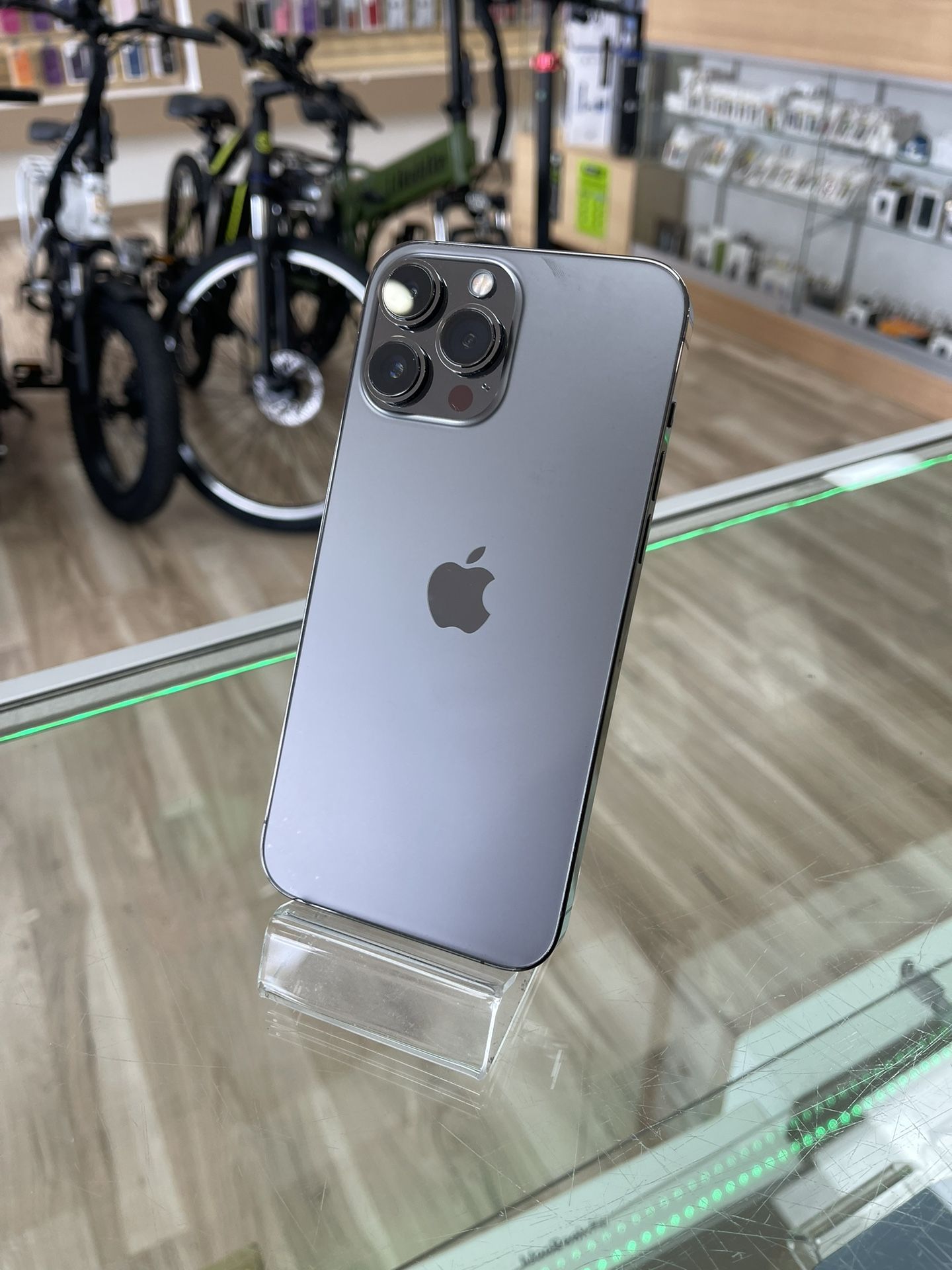 Apple iPhone 13 Pro Max Factory Unlocked Financing Deal! $85 Down To Take It! No Credit Required