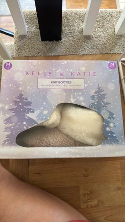 Knit booties
